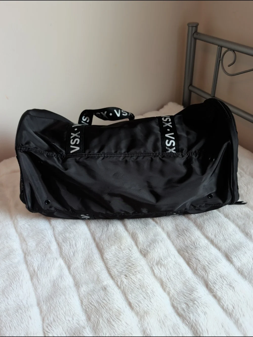 Victoria's Secret VSX Duffle Sport Tote